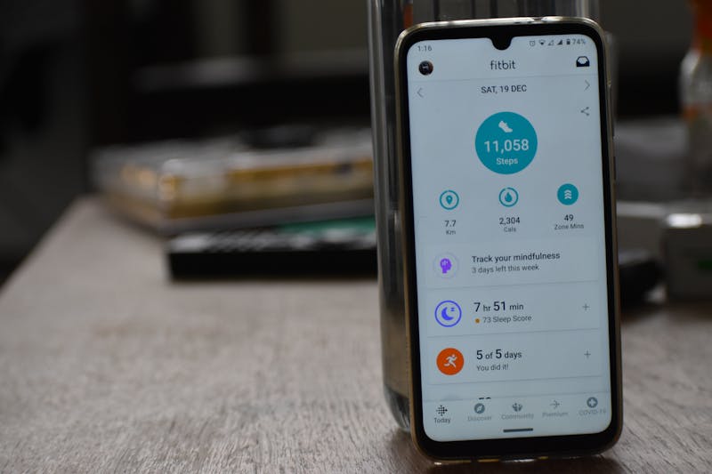 smartphone vibration test tool interface showing start button and status log