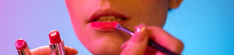 gradient test pattern showing color banding and uniformity issues on modern display, smooth transition check