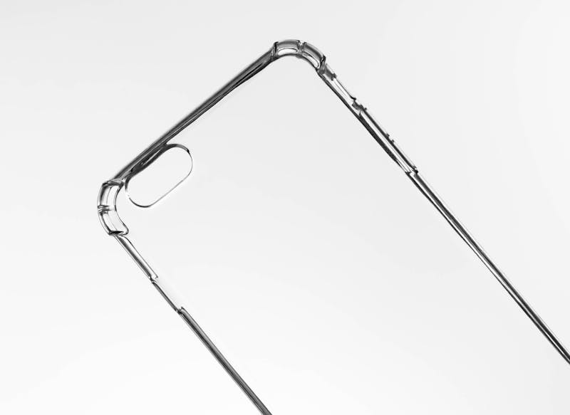 removing metal phone case to improve gps signal reception