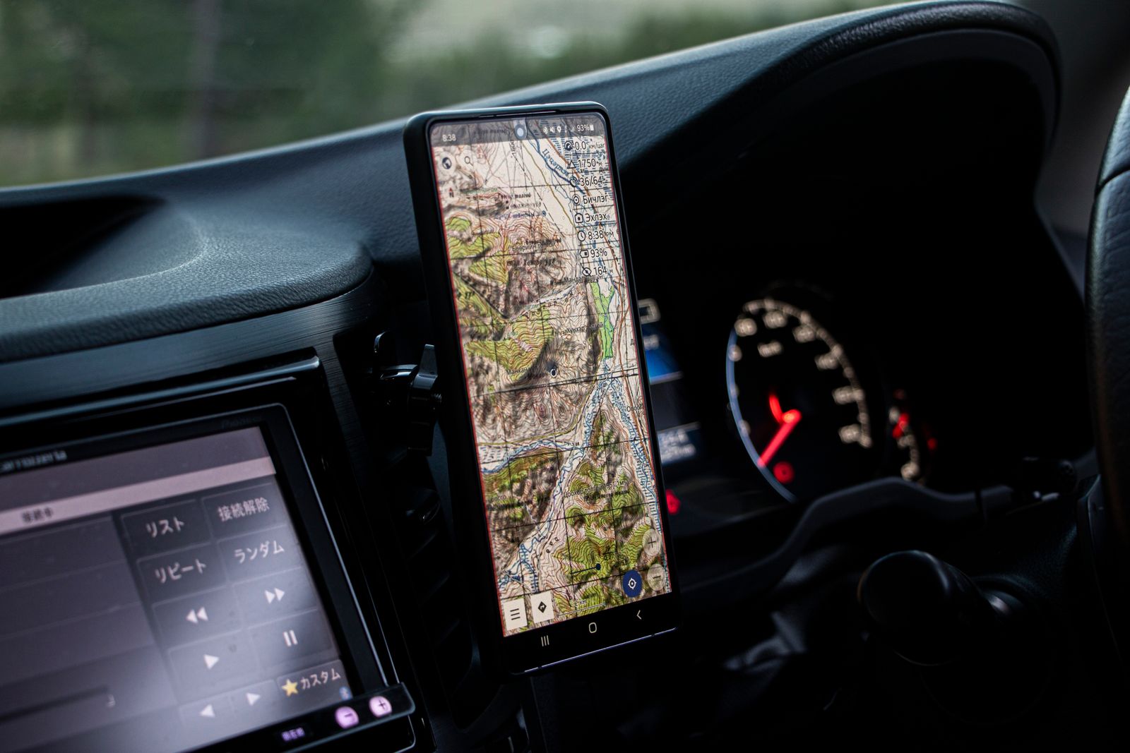 Is Your Phone Lying to You? A Complete Guide to GPS Accuracy and Location Drift