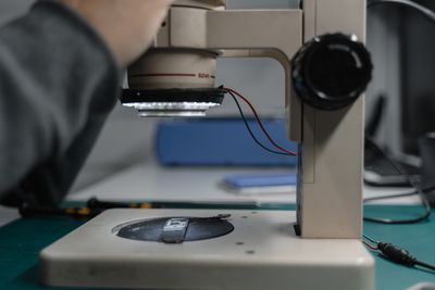Diagnóstico de Giroscopio y Acelerómetro: Cómo Validar los Sensores de tu Móvil en Tiempo Real
