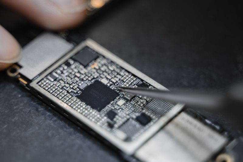smartphone vibration motor repair haptic feedback testing
