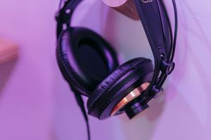 test cuffie altoparlanti canali stereo